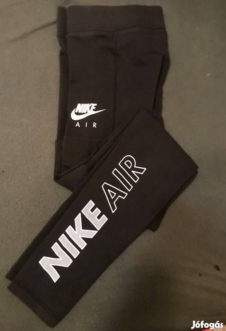 M-es Nike Air nadrág