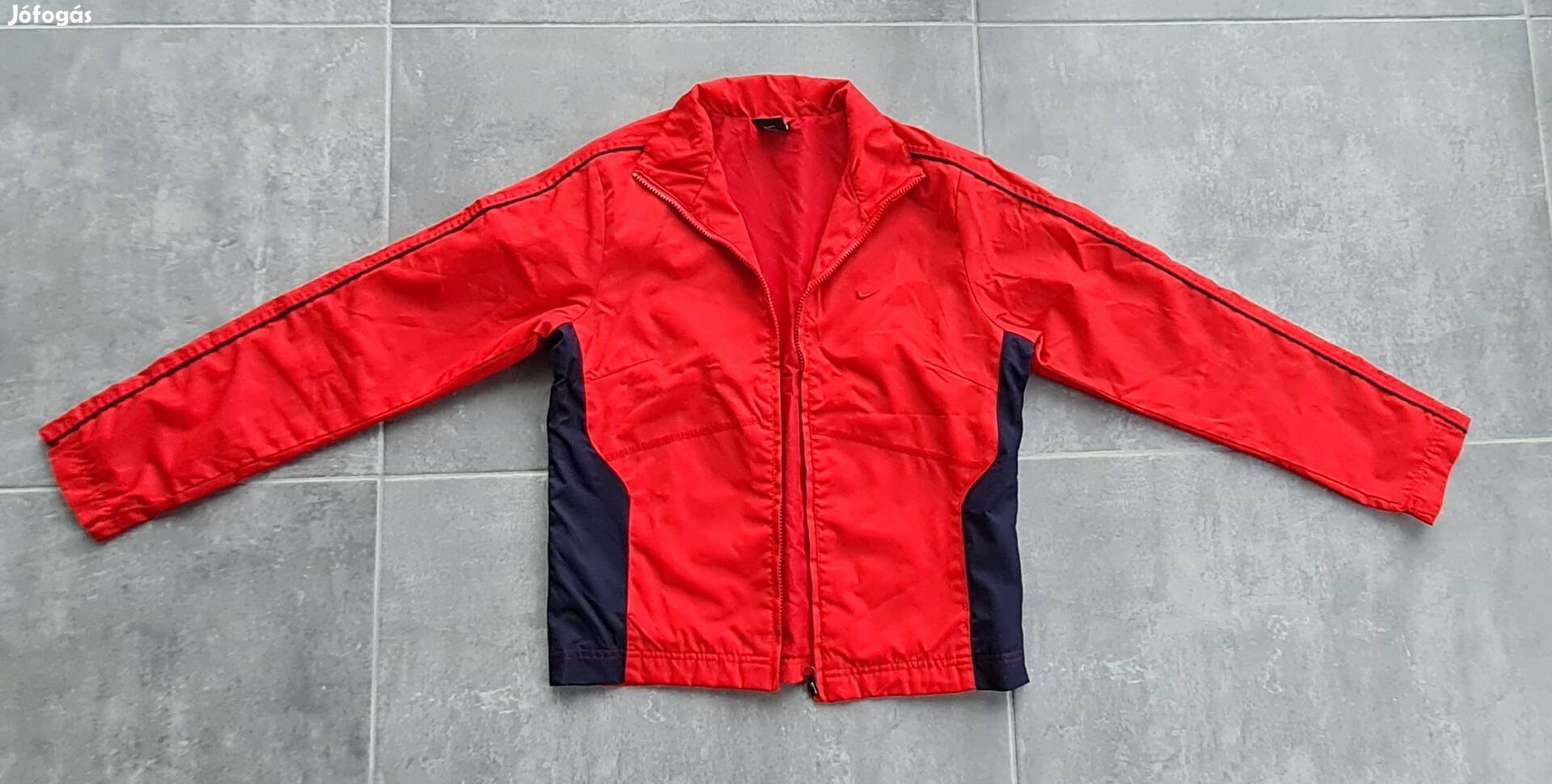 M-es Nike szabadidőfelső széldzseki