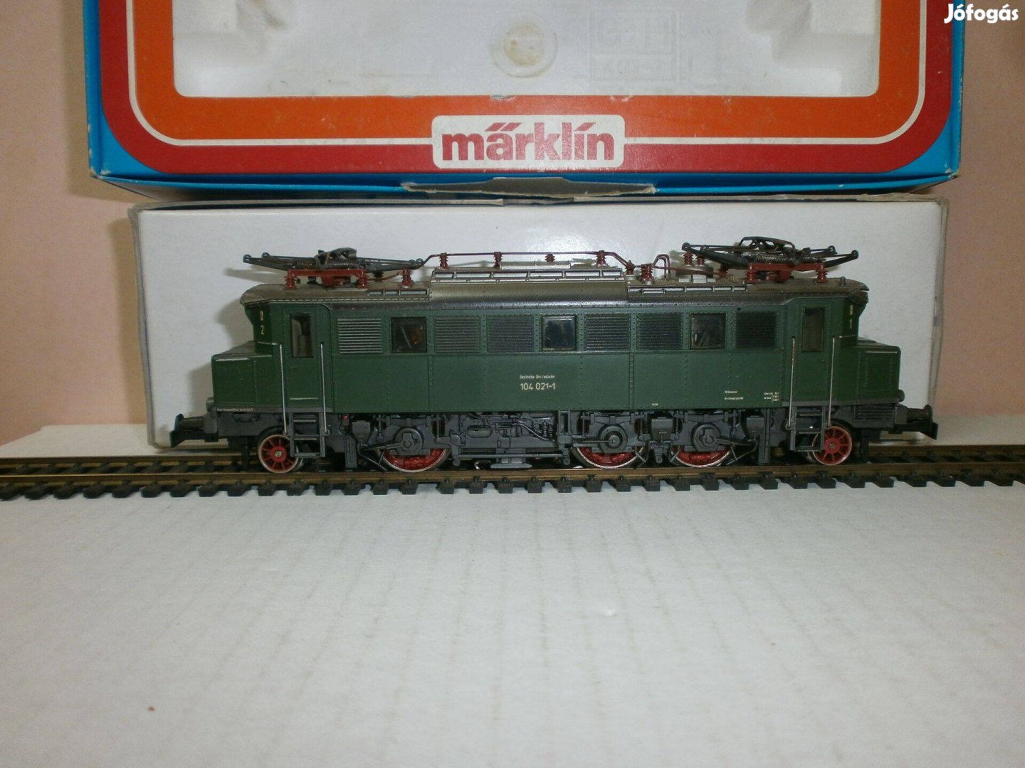 Märklin 3049 - DB - BR-E 104 - villanymozdony - H0