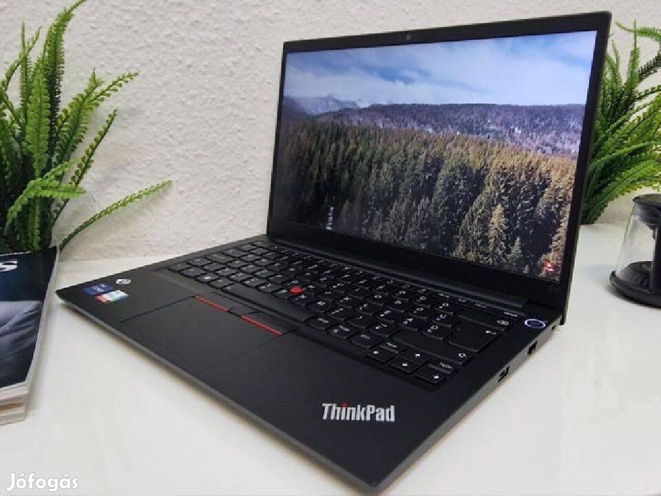 Ma csak Lenovok: Ez a Thinkpad E14 G2