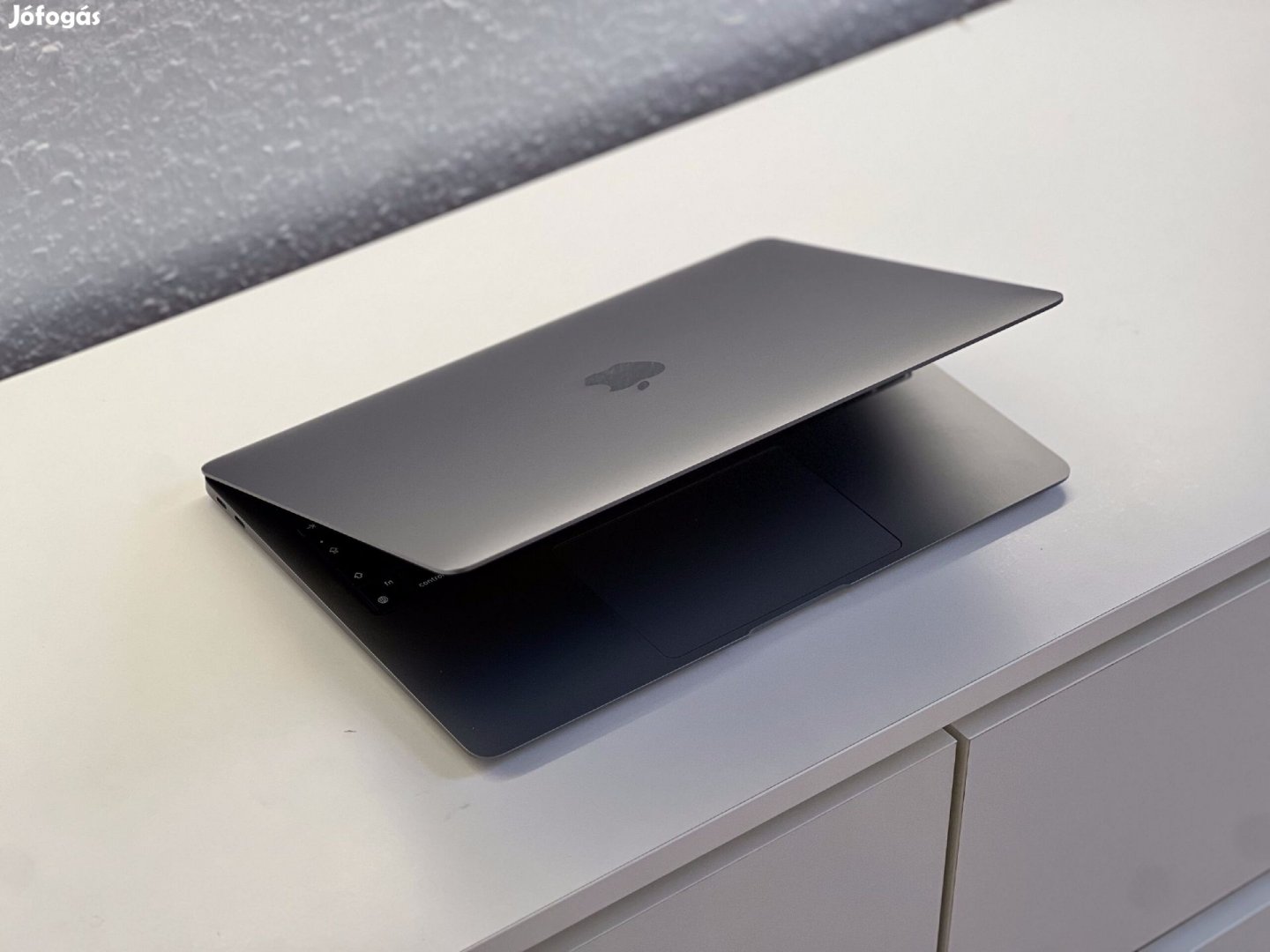 MacBook Air 2020 13 M1 256GB 2 ÉV Garanciával Számlával