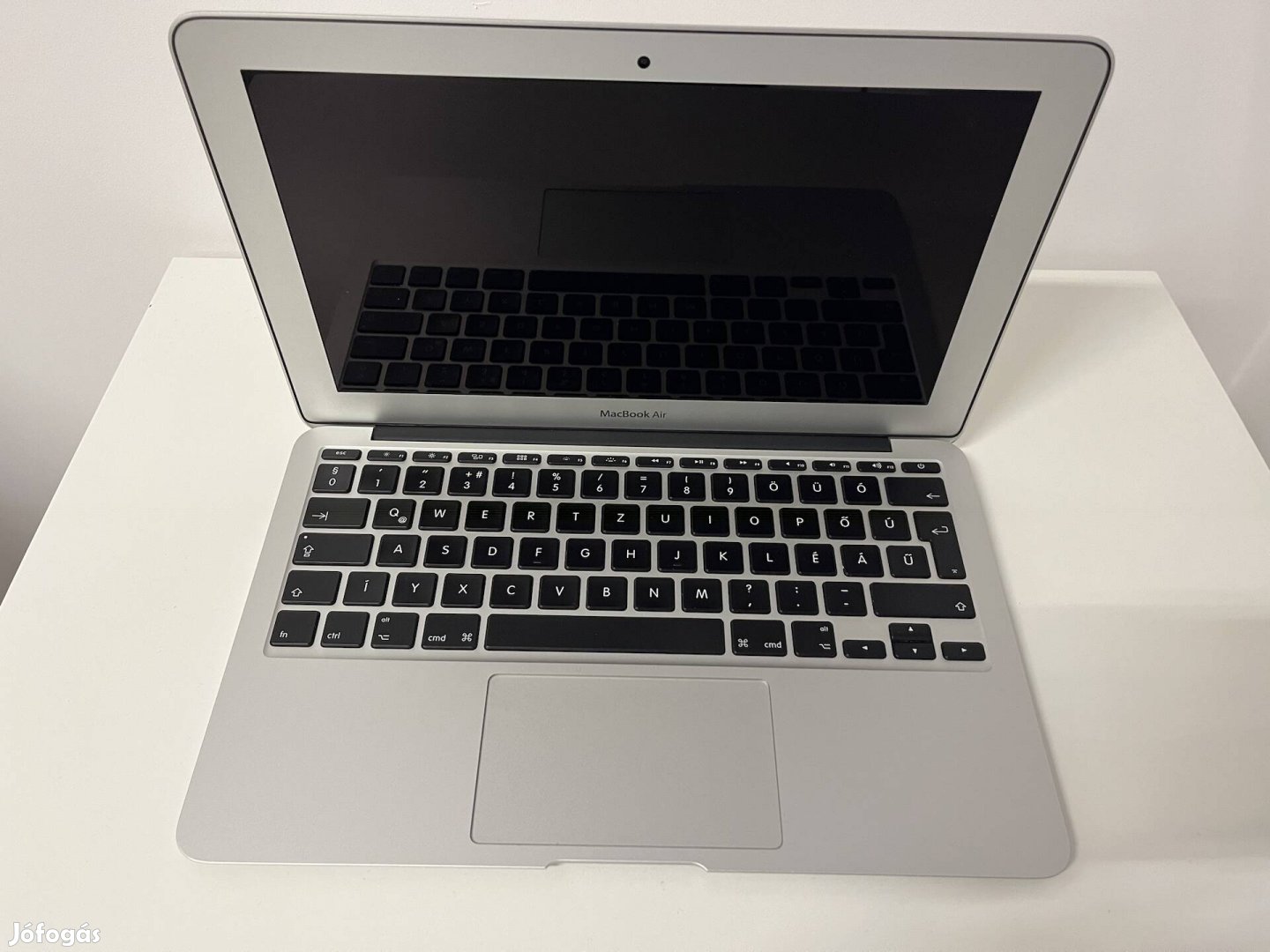 Macbook Air 11" 2014 eleje