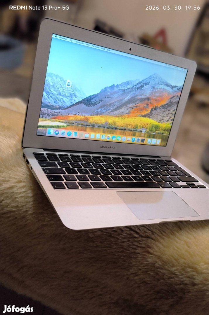 Macbook Air 11 Late 2010 - Megkímélt állapotban,