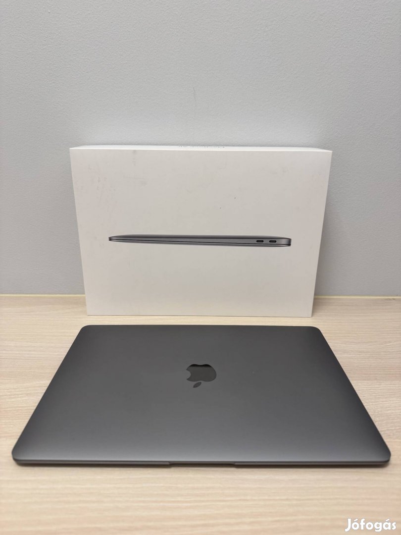 Macbook Air 13' 512GB, asztroszürke 