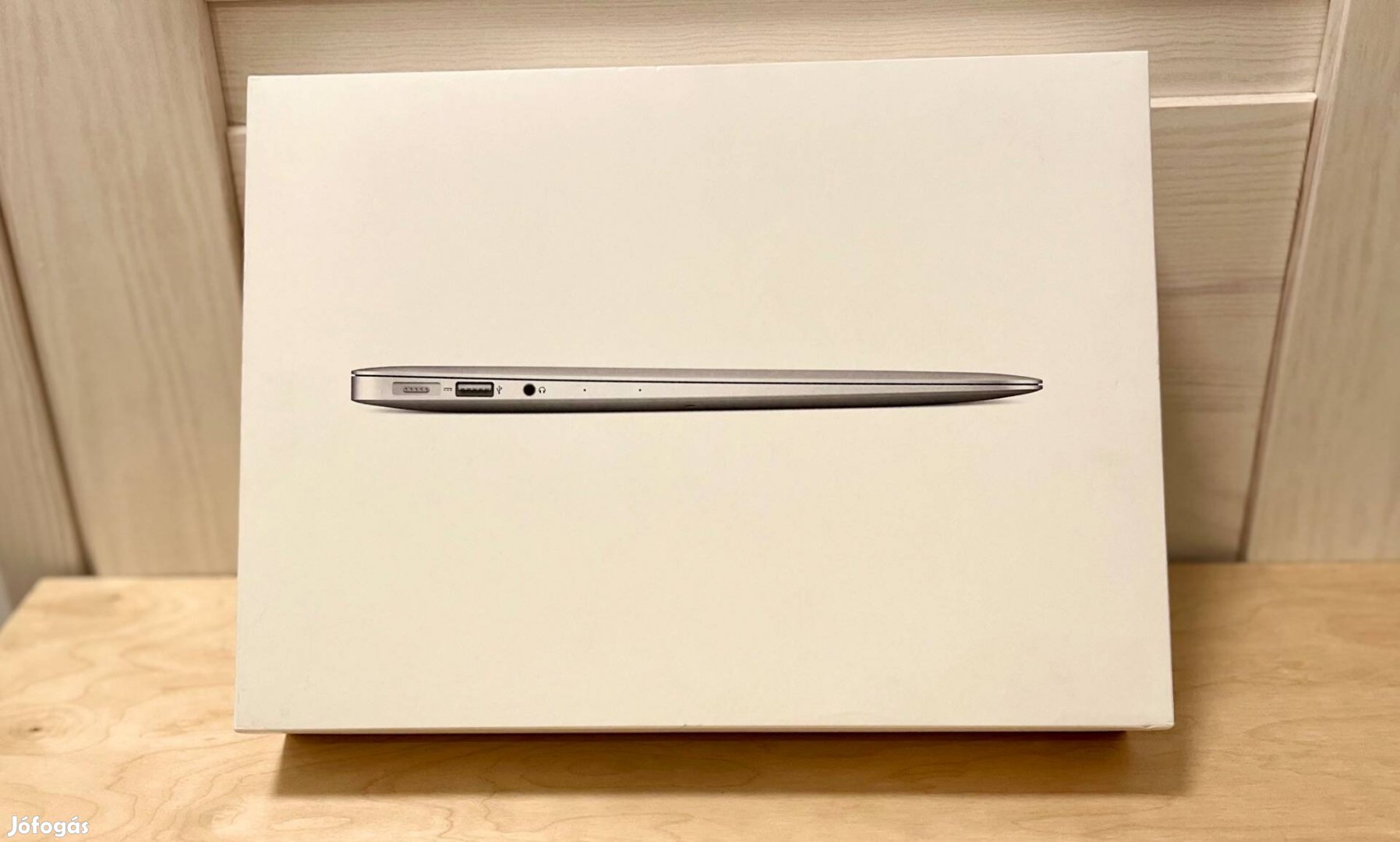 Macbook Air 13 (A1466)