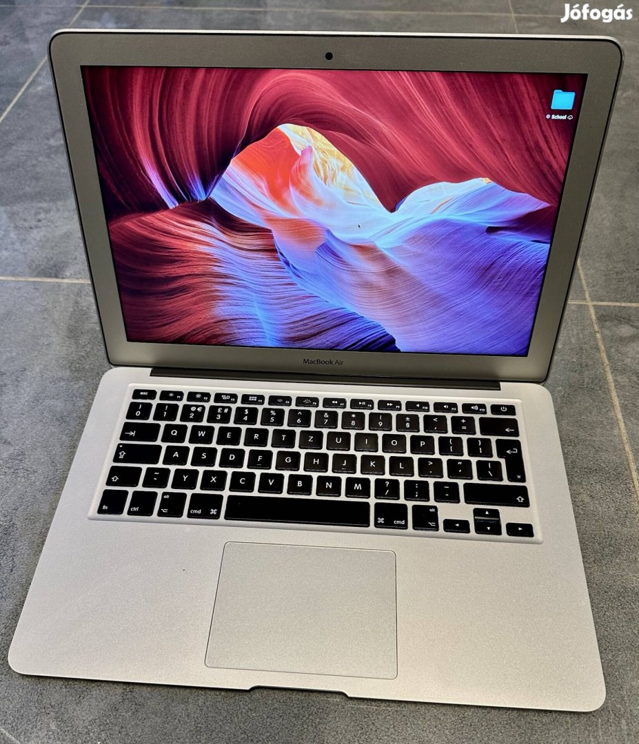 Macbook Air 13" Full dobozos