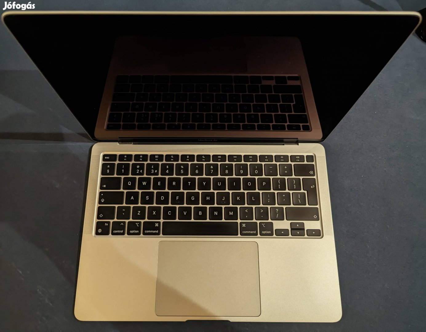 Macbook Air M1 Silver A2337 8gb/256gb hibás sérült alkatrésznek