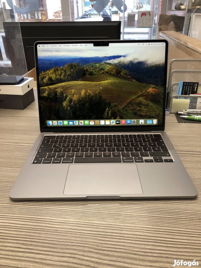 Macbook Air M2 2022, Újszerű, 256GB, Astro Grey, Garancia