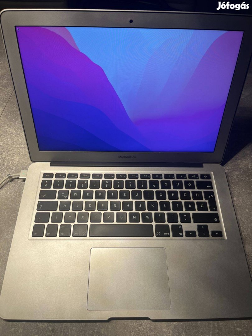 Macbook Air (2015)