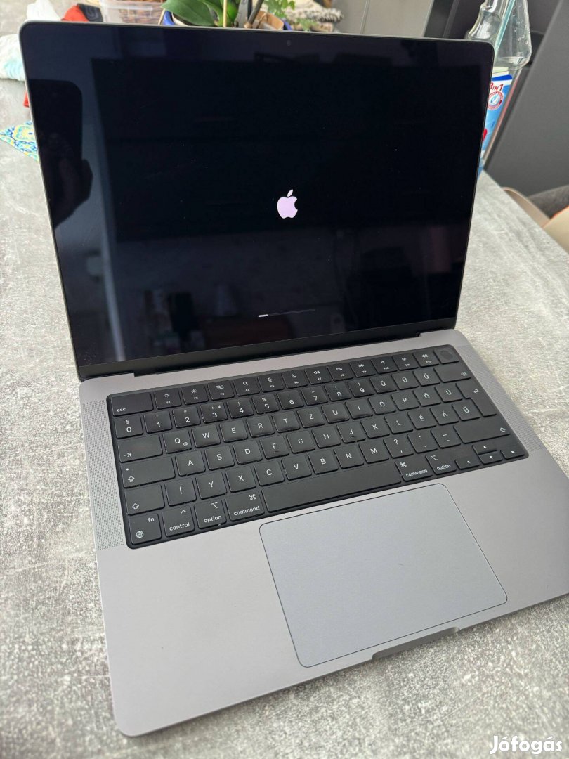 Macbook Pro 14" M1 Pro 16/512 - Magyar billentyűzet