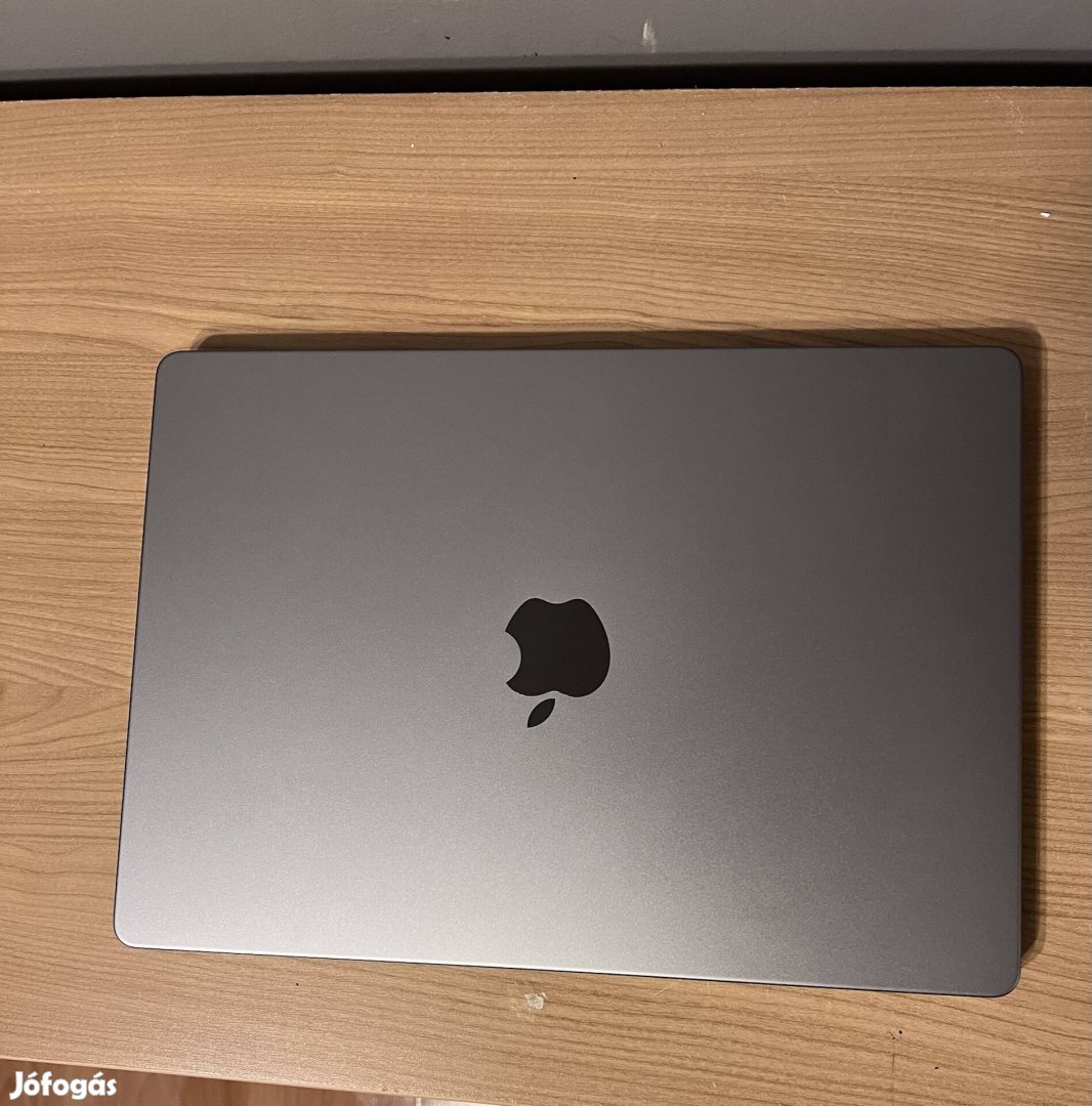 Macbook Pro 2023 (14 inch)