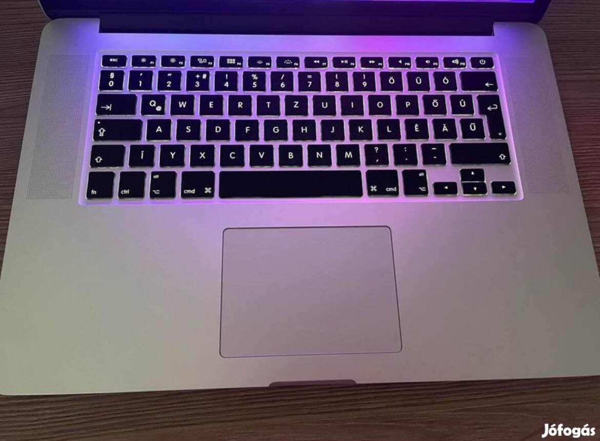 Macbook Pro (Retina kijelzős, 15 hüvelykes, 2015 közepe)