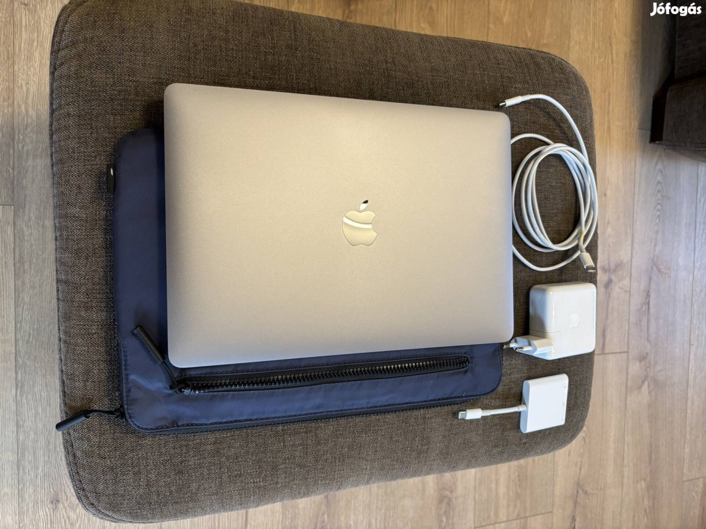 Macbook Pro eladó