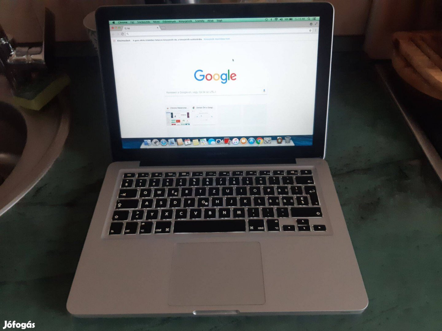 Macbook Pro i5 laptop