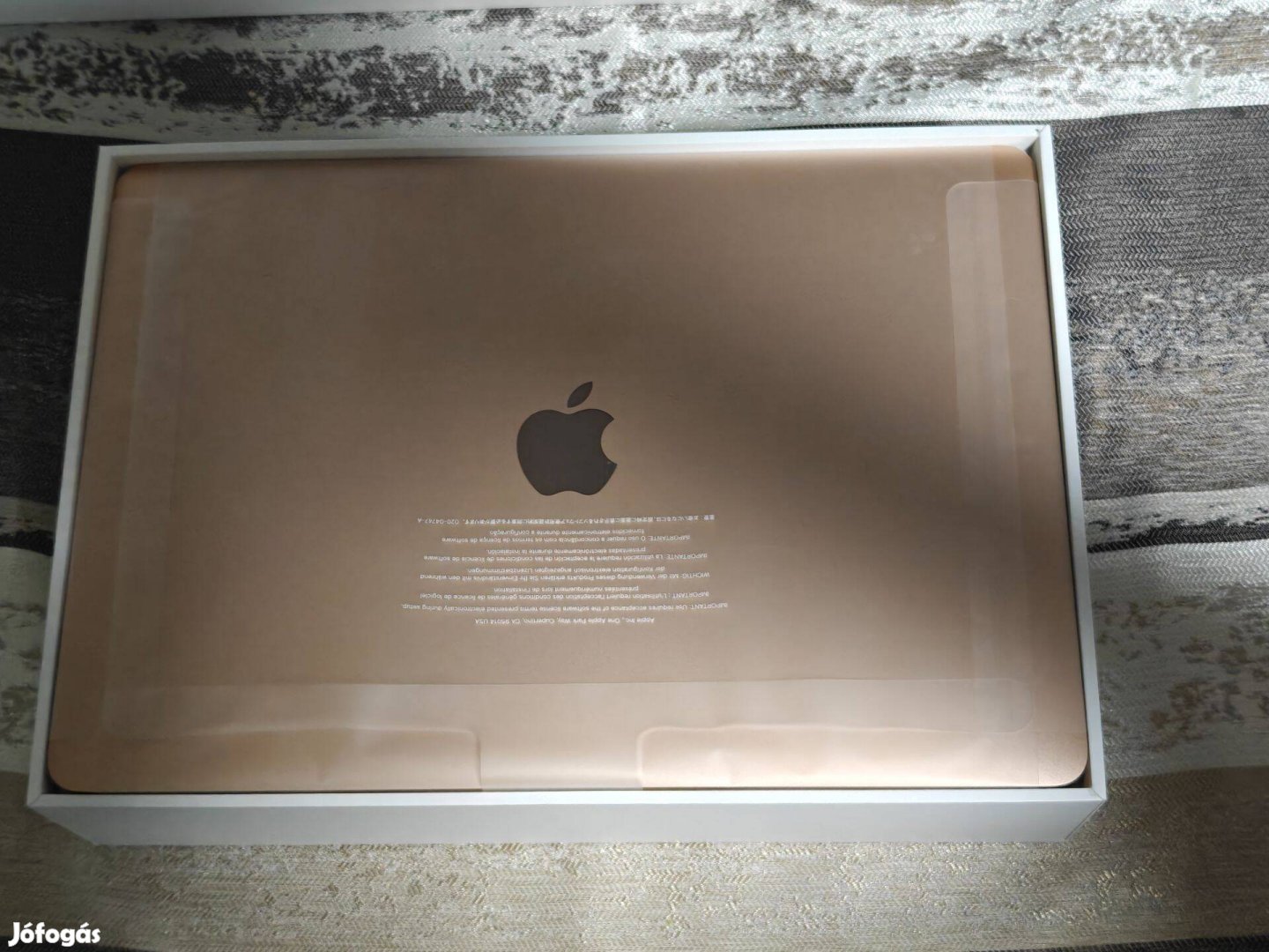 Macbook air 2020 i5 512GB