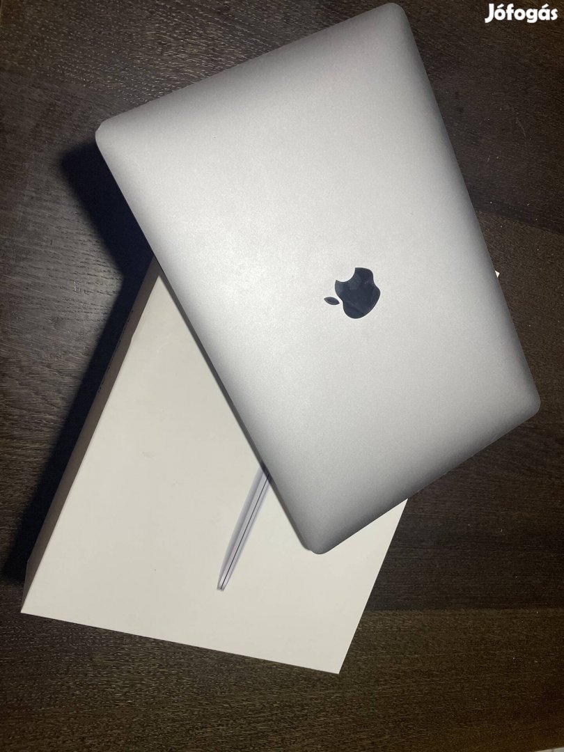 Macbook air m1 16gb