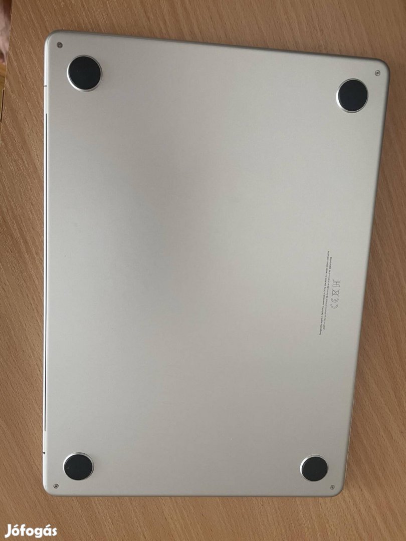 Macbook air m2 2022