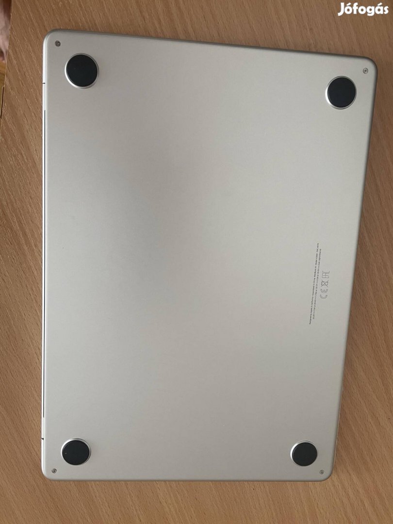 Macbook air m2 2022