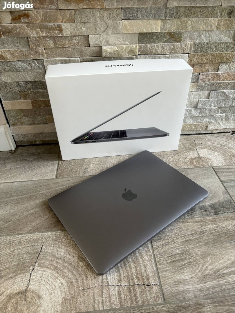 Macbook pro 13" , 2019