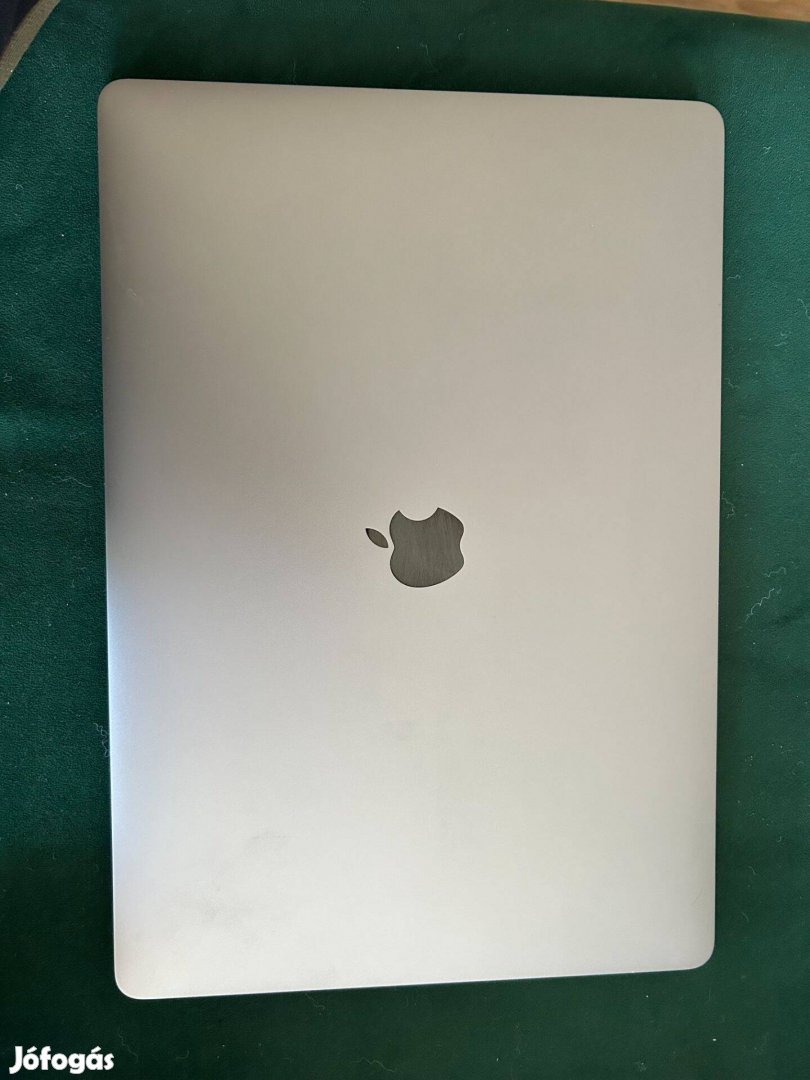 Macbook pro 15 2016 Touch bar, 16GB RAM, 512 SSD