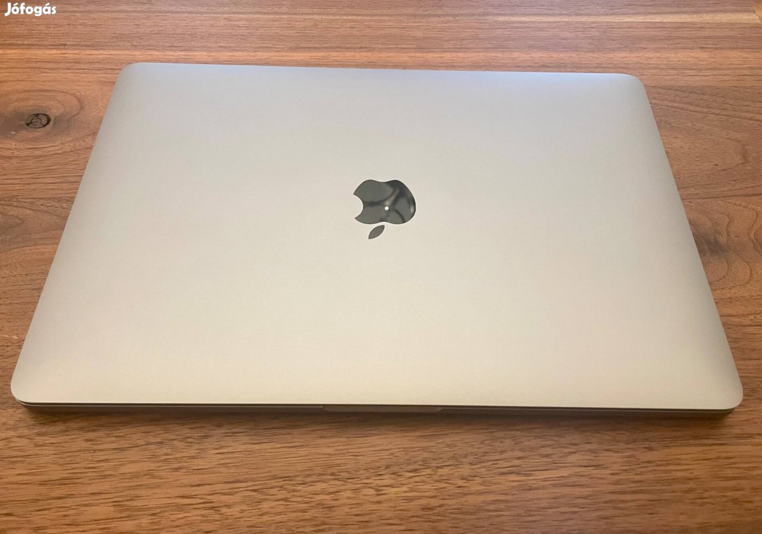 Macbook pro 2016, új kijelző, garis!