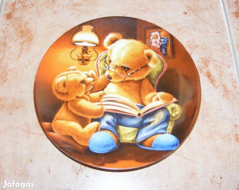 Macis porcelán falitányér