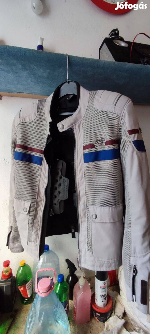 Macna motoros dzseki