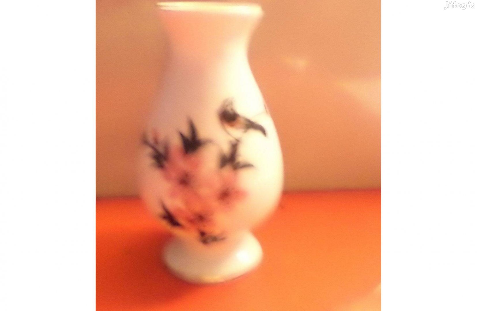 Madármintás porcelán váza