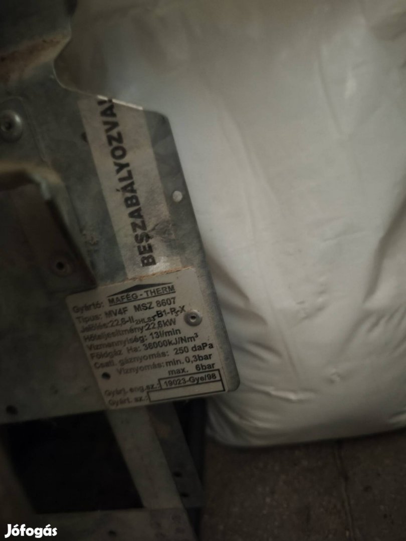 Mafeg átfolyós vízmelegítő