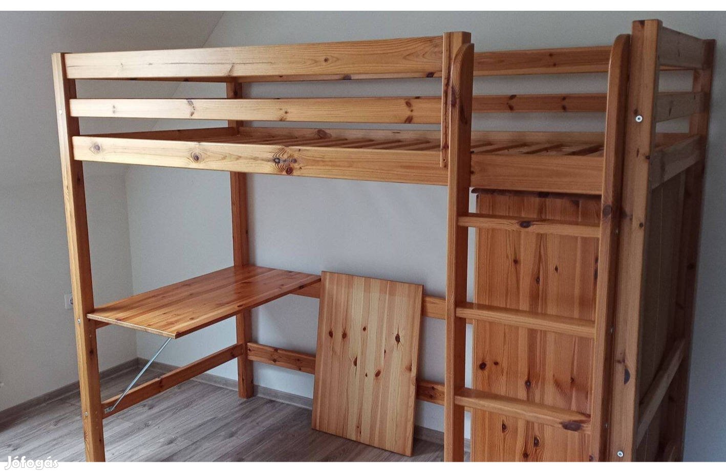 Magas ágy egyszemélyes galériaágy gyerekágy