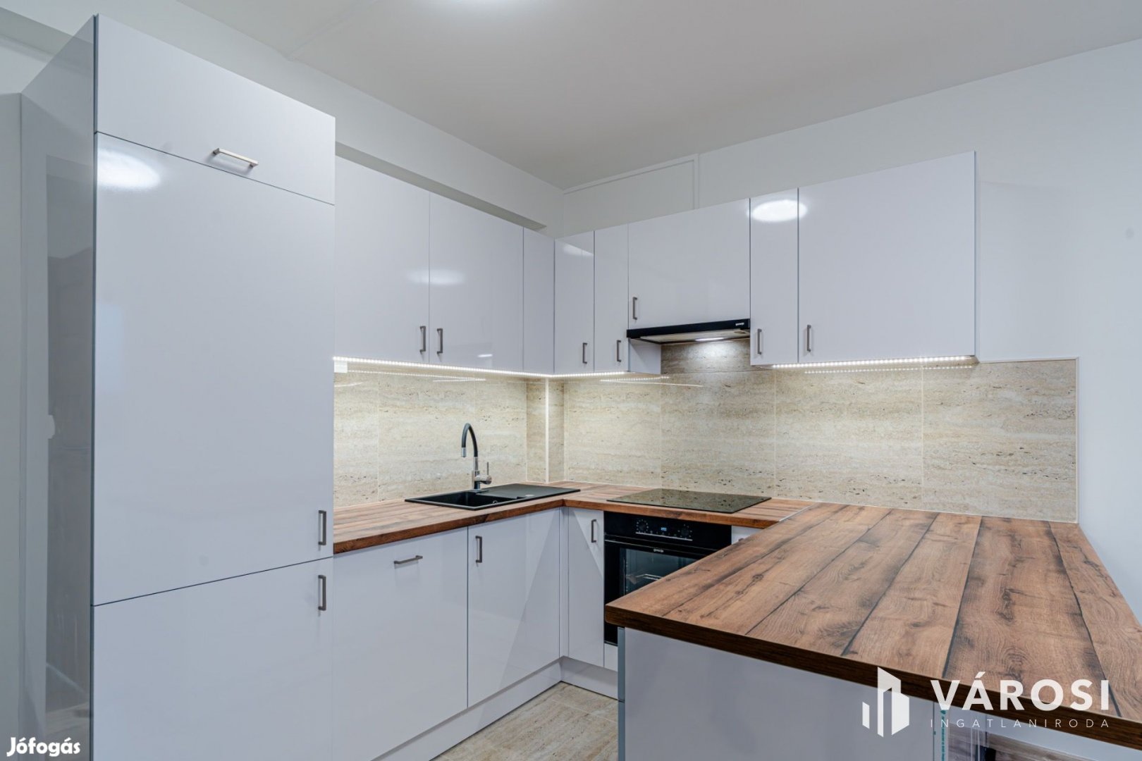 Magaslesen Újrokuson