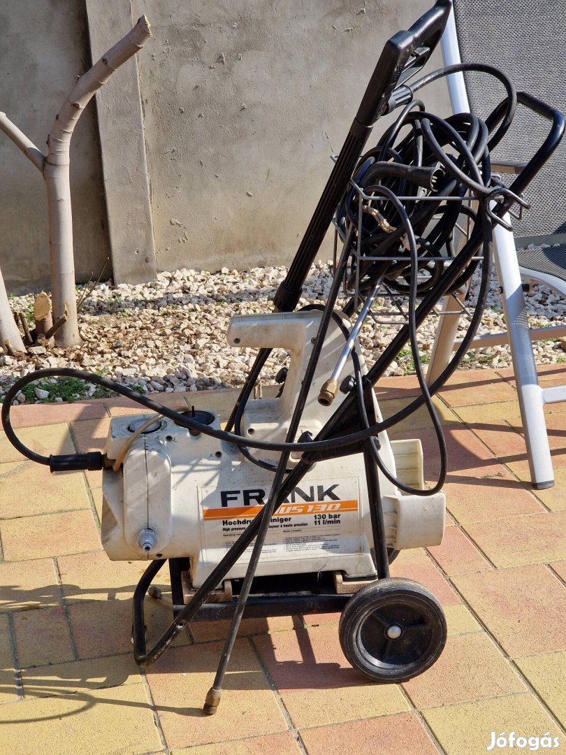 Magasnyomású mosó.
