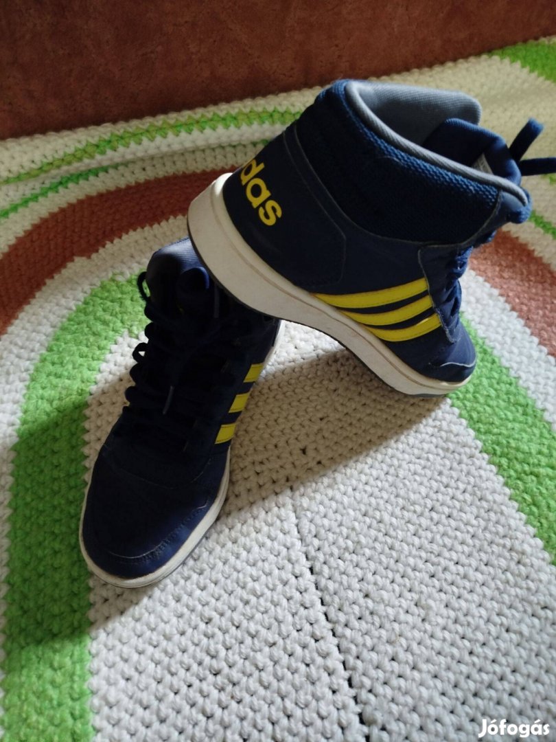 Magasszárú sportcipő, adidas, 38-as