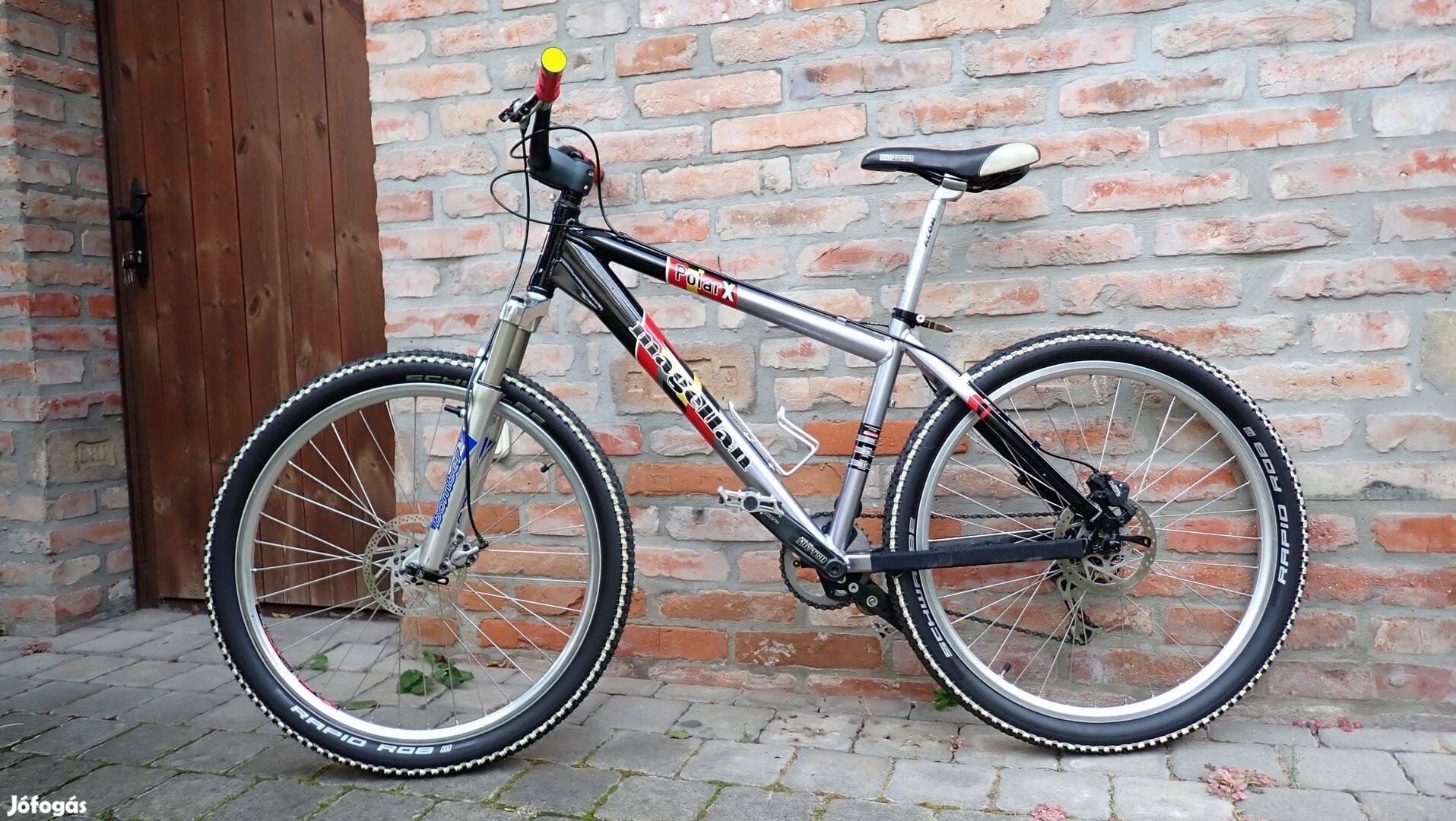 Magellan Polarx 26" kerékpár 16 colos vázzal, DH, Dirt