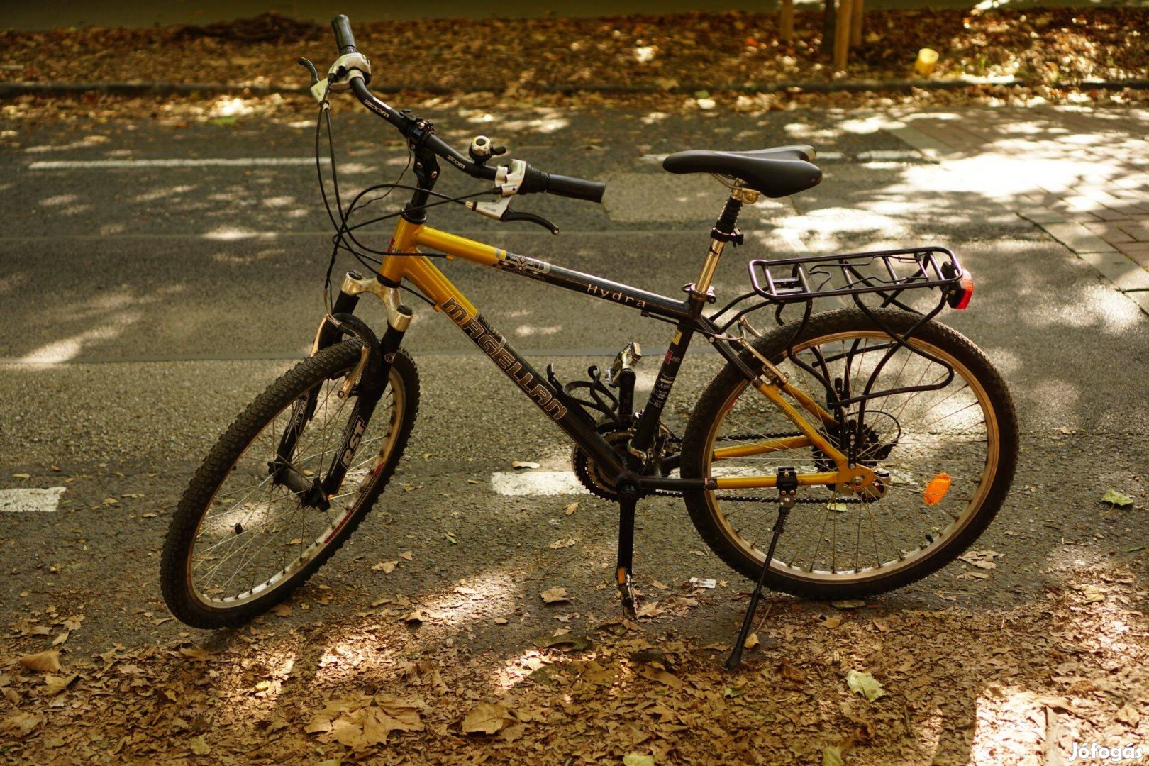 Magellan Shimano városi kerékpár