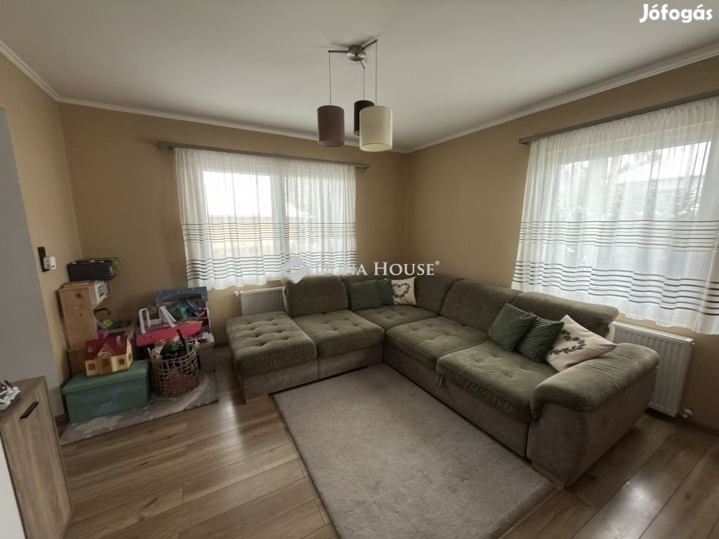 Maglódi eladó 100 nm-es ház