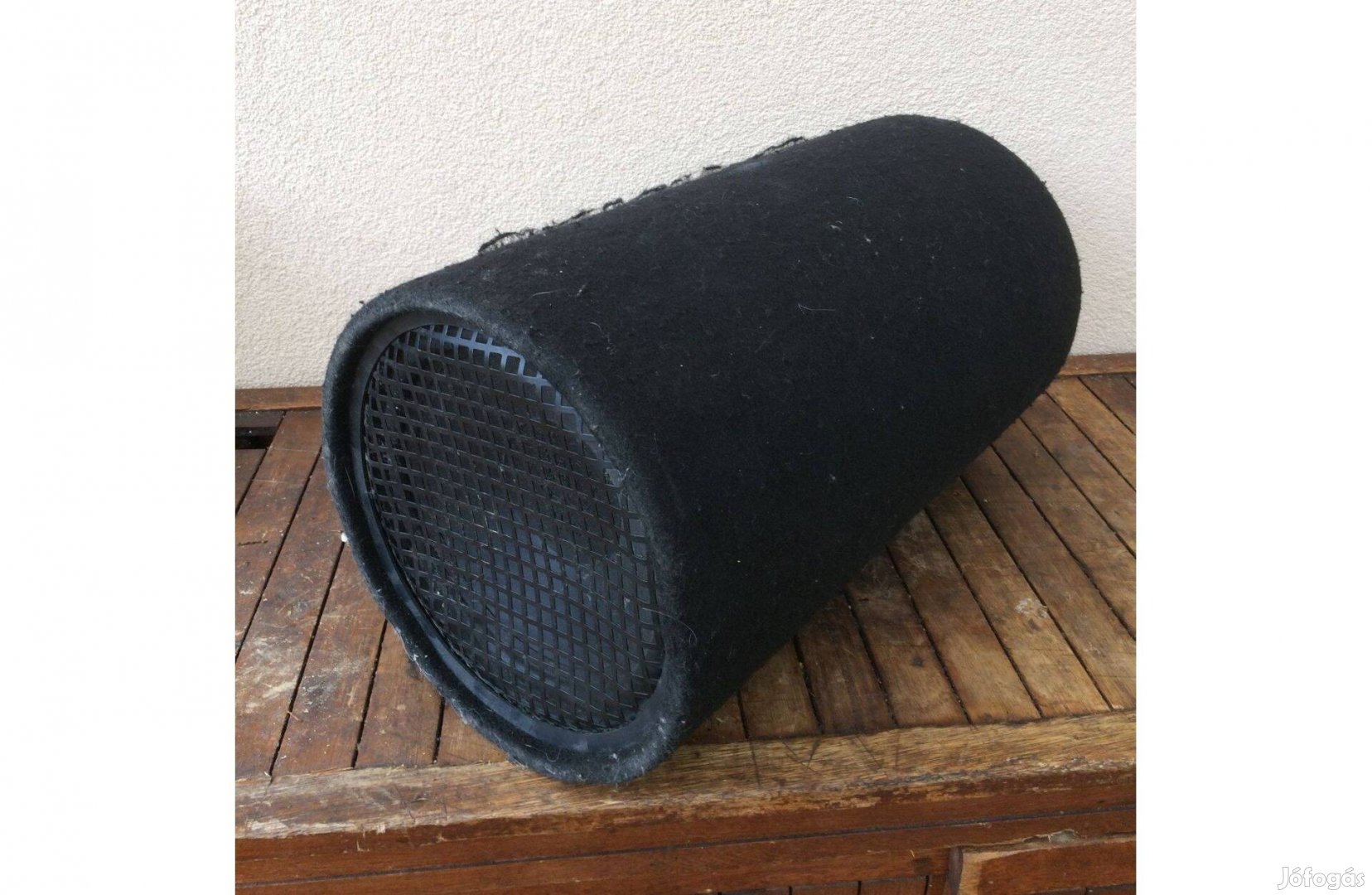 Magnat 400 W Subwoofer Mélyláda Szubcső