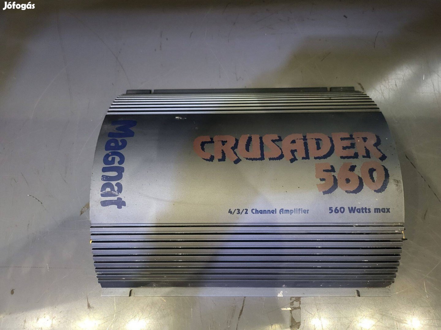 Magnat Crusader 560 erősítő
