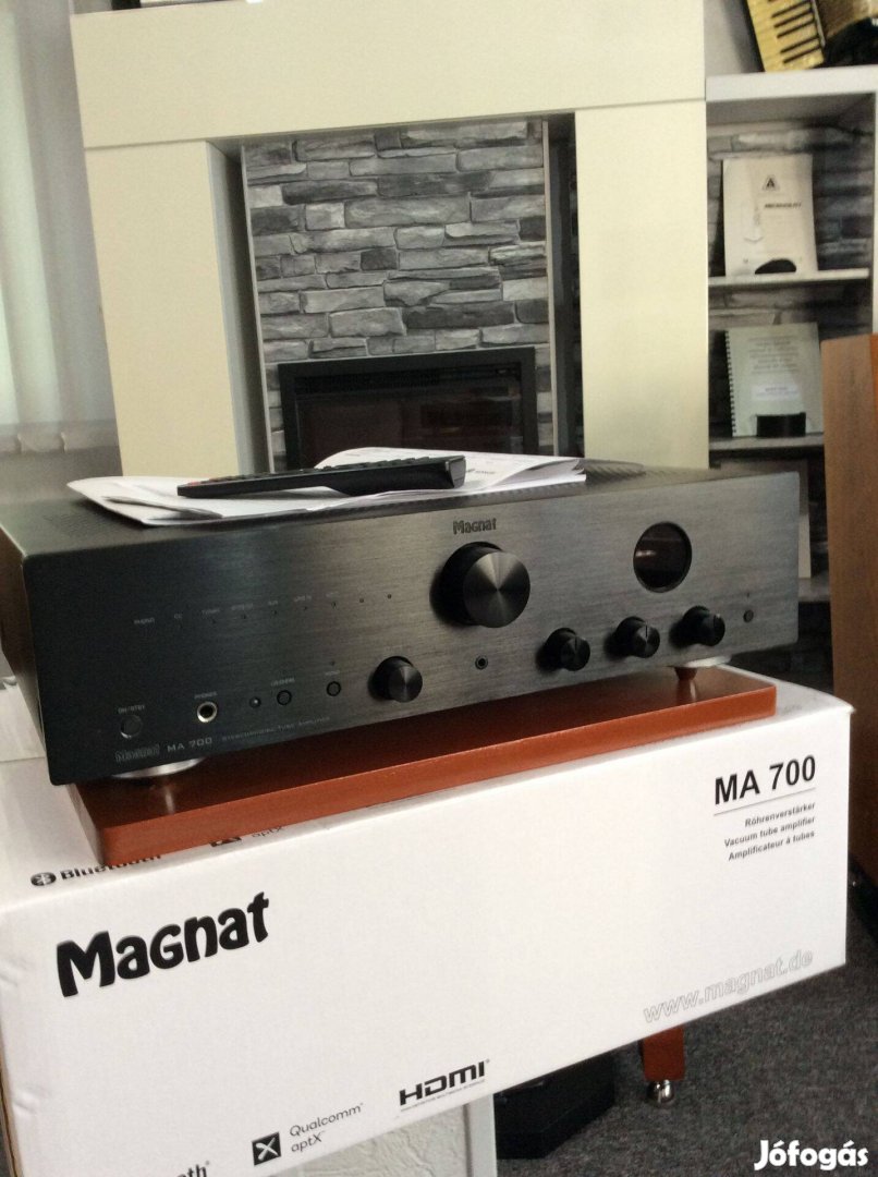 Magnat MA-700 High-END hibrid erősítő