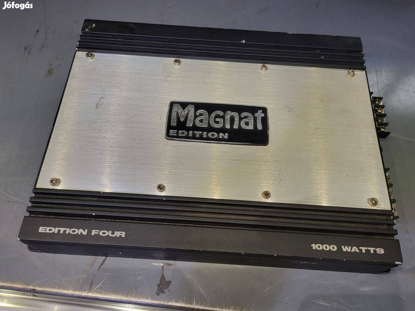 Magnat edition four 1000W erősítő