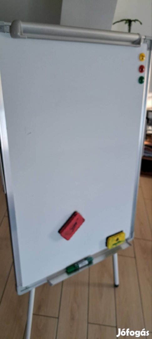 Mágneses állítható tábla