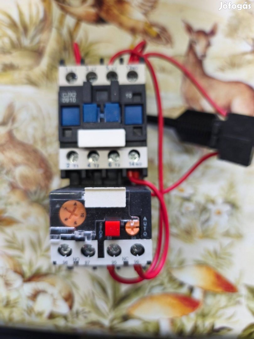 Mágneskapcsoló 7-10A