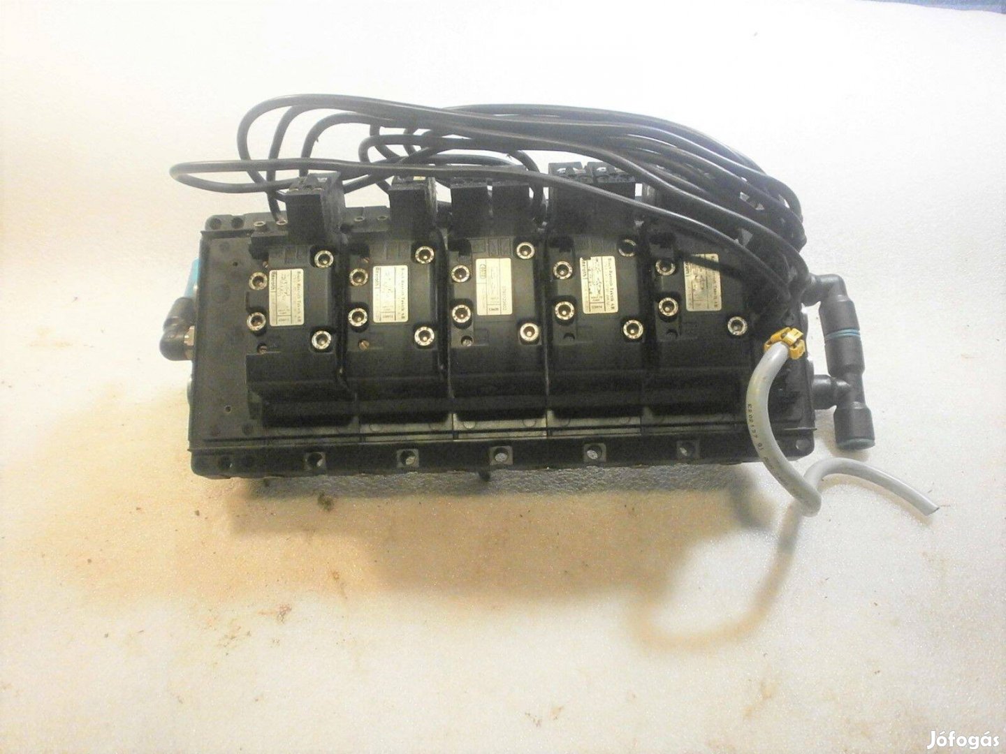 Mágnesszeleptömb pneumatikus Bosch 3753