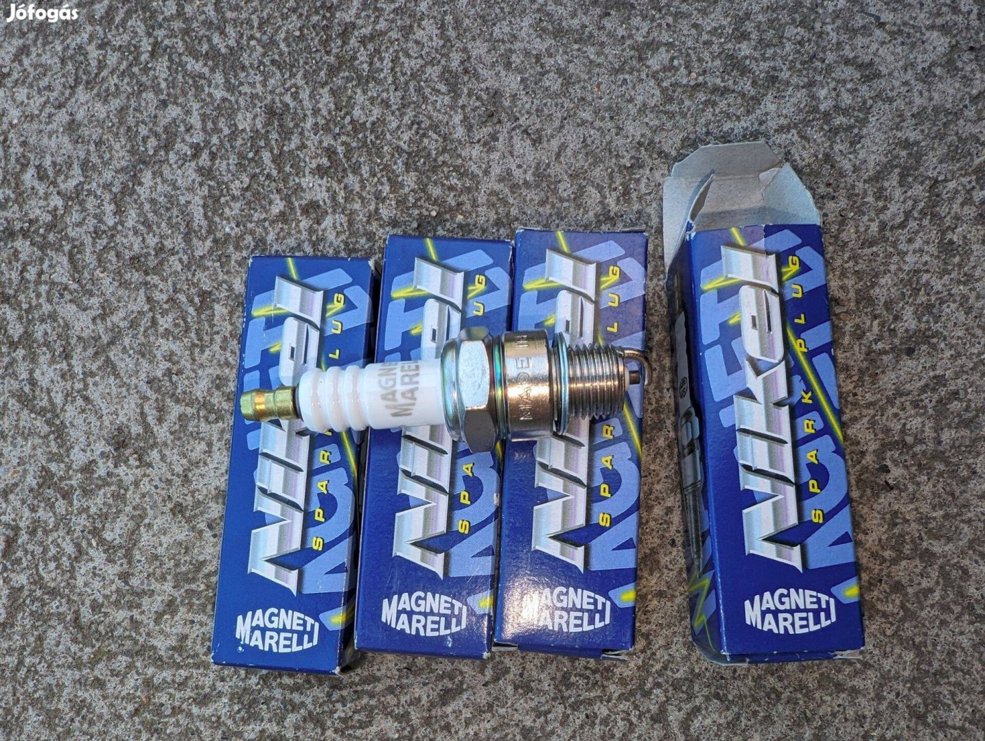 Magneti Marelli CW6NP gyújtógyertya (4 db)