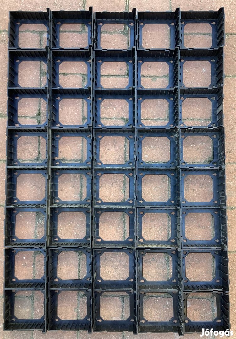 Magnó kazettatartó