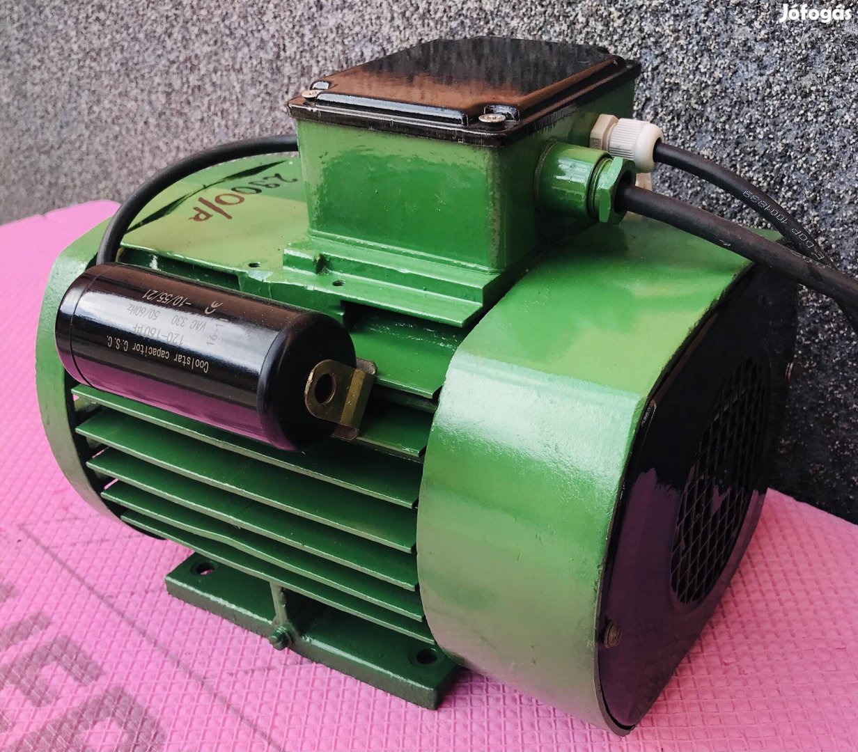 Magyar 1500W IMI Egyfázisú Villanymotor 2920/perc 220V Fűrészgép