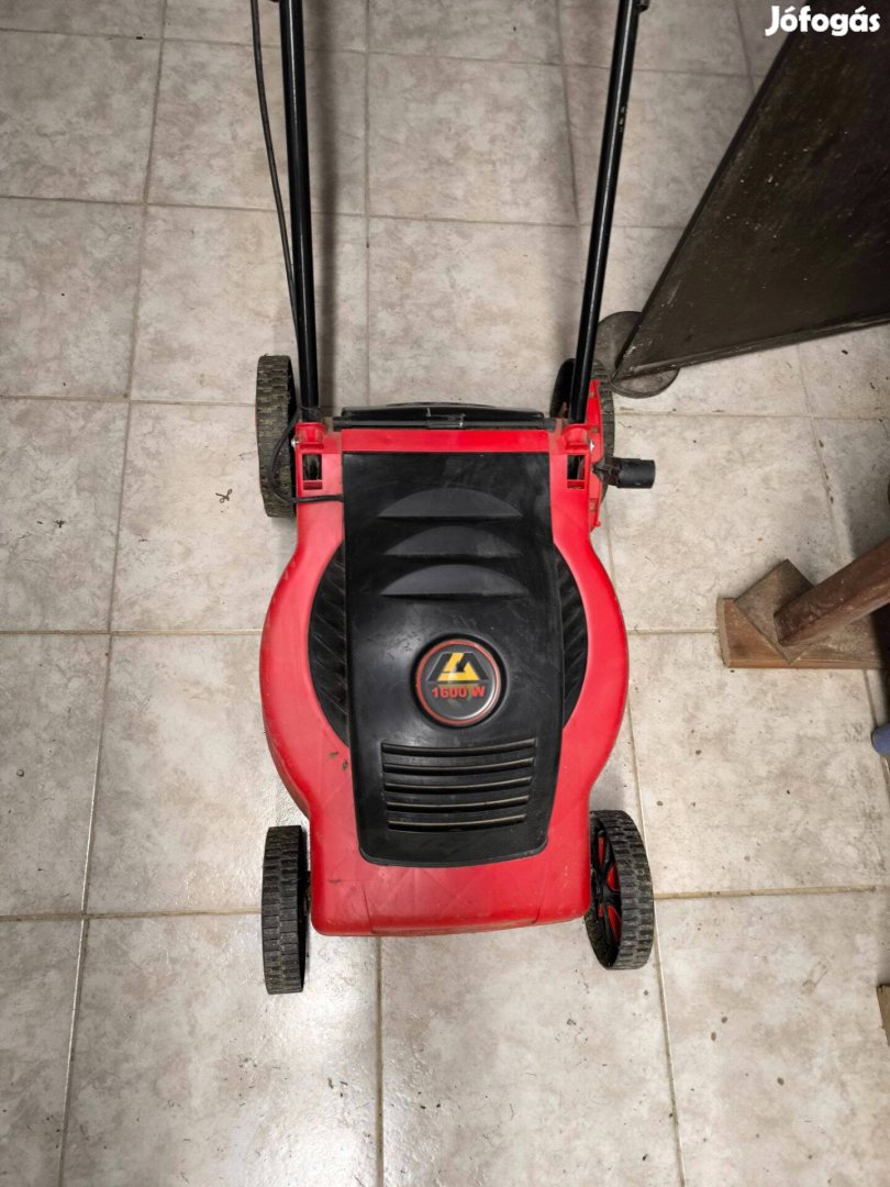 Magyar Agrimotor Fűnyíró 1600w-os