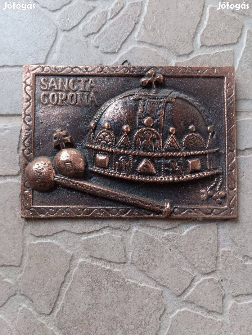 Magyar Királyi Korona címer plakett kb 15x10cm Fém öntvény