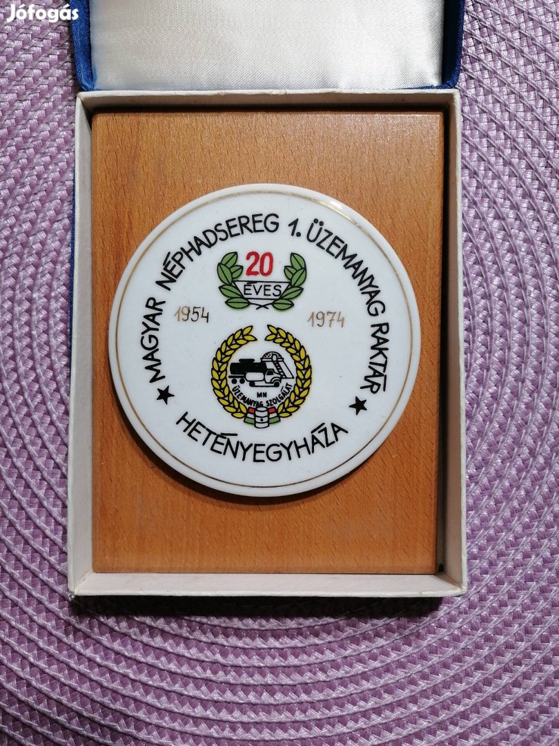 Magyar Néphadsereg porcelán plaket