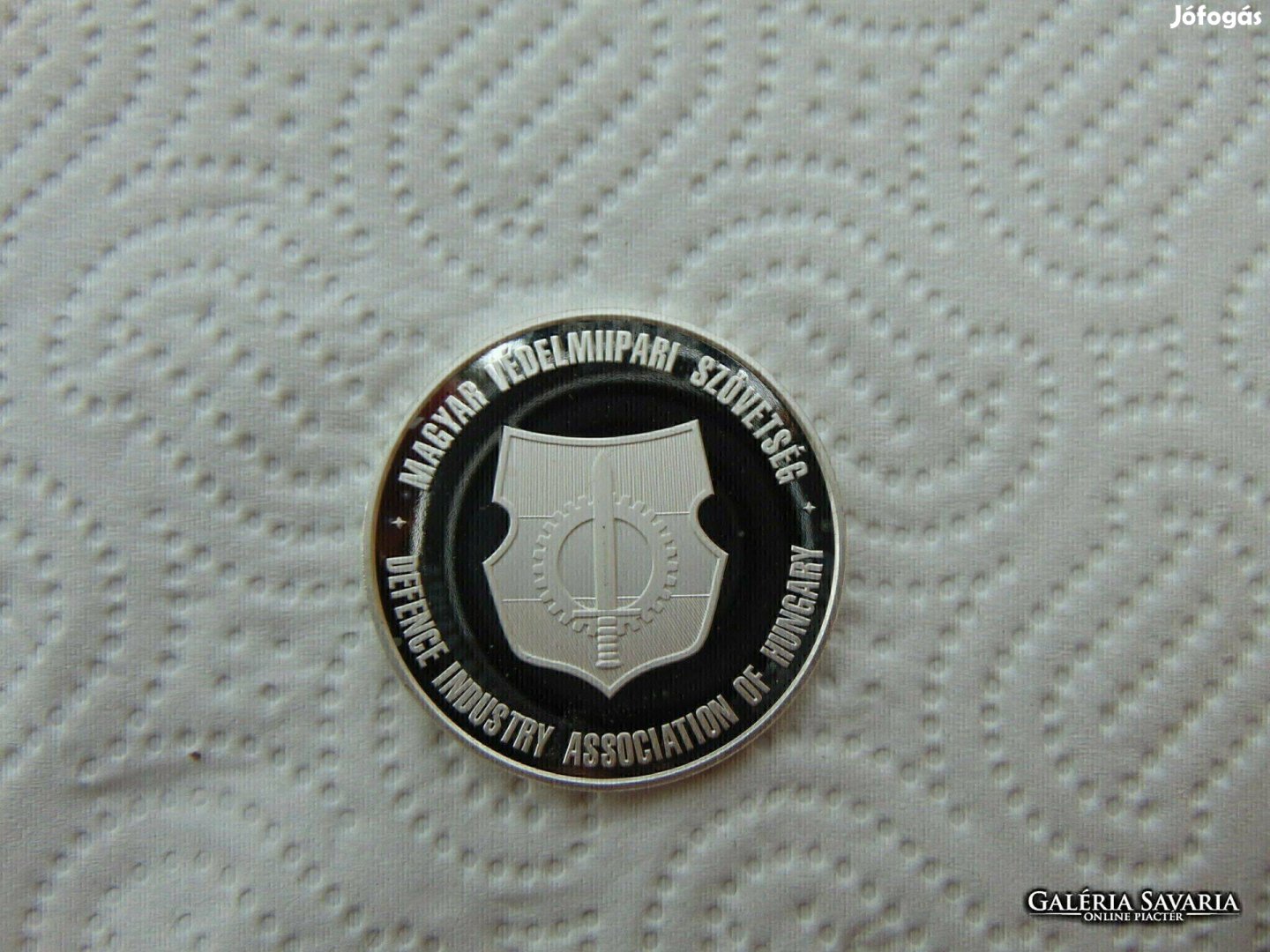 Magyar Védelmiipari Szövetség ezüstözött emlékérem
